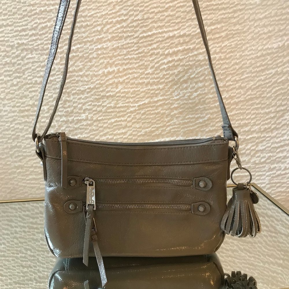 Jessica Simpson || Grey/Silvery Purse